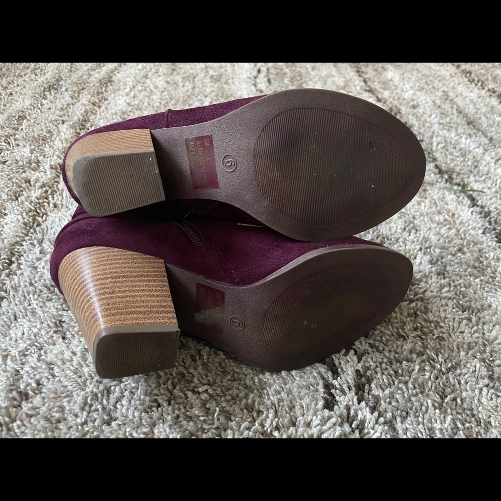 Maroon Booties - Picture 3 of 4